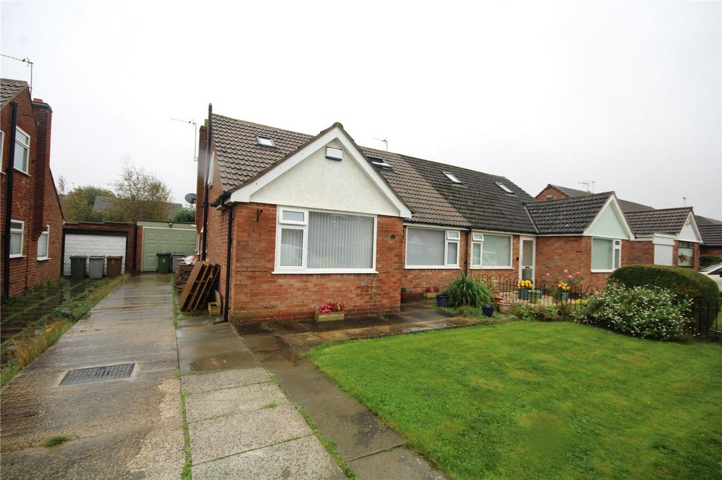 Oxford Drive, Thornton Hough, Wirral... 3 bed bungalow £405,000