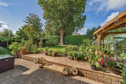 29 Lower Thorn, Bromyard, HR7 4AZ
