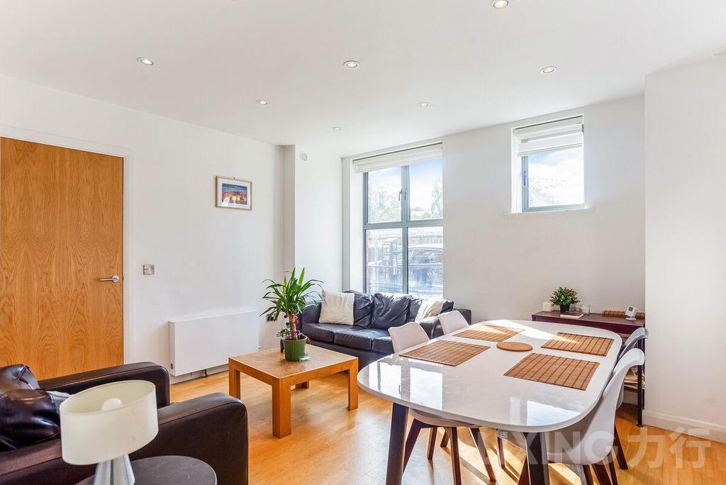Avonmore Road, Hammersmith, W14 8RL 4 bed terraced house for sale £