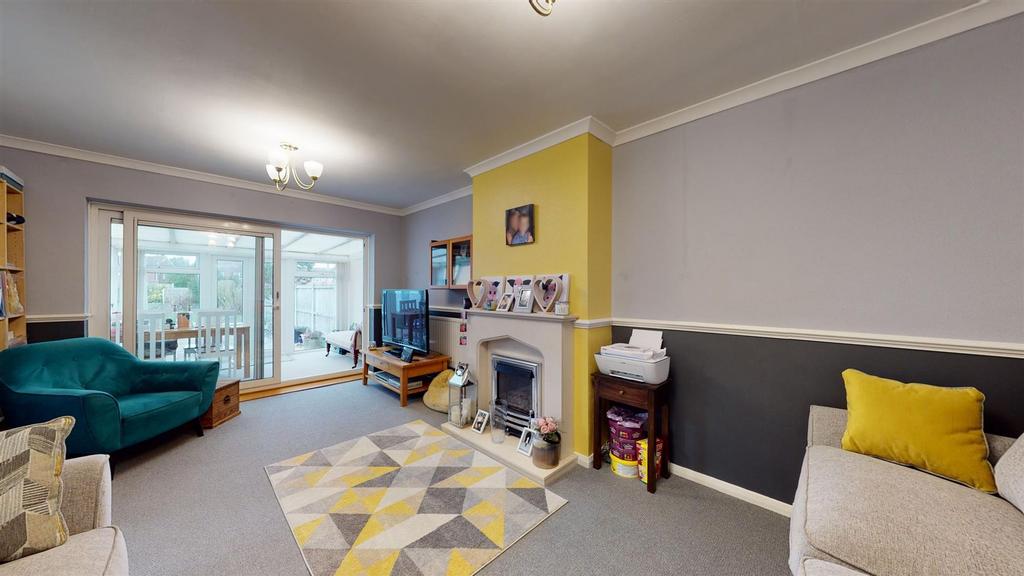 Barton Road, Canterbury, CT1 2 bed semidetached bungalow for sale £400,000