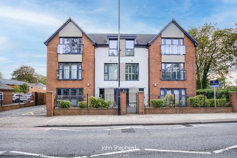 2 bedroom flat for sale - Stratford Road, Shirley, Solihull, West Midlands, B90