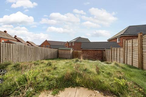 2 Gatekeeper Drive, Holmer, Hereford, HR4 9EH