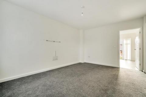 2 Gatekeeper Drive, Holmer, Hereford, HR4 9EH
