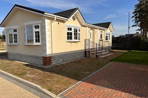 2 bedroom park home for sale, Rookery Drove Residential Park