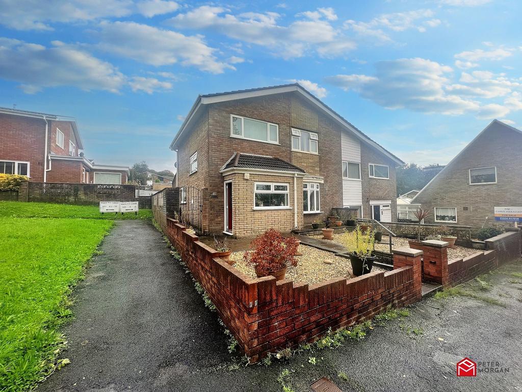 Maes Ty Canol, Baglan, Port Talbot, Neath Port Talbot. SA12 8UW 3 bed