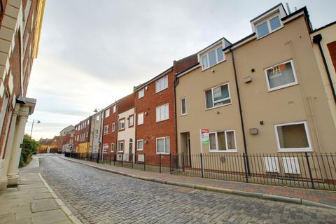 1 bedroom flat to rent, Lawson Court, 198 High Street, Hull, East Riding of Yorkshire, HU1