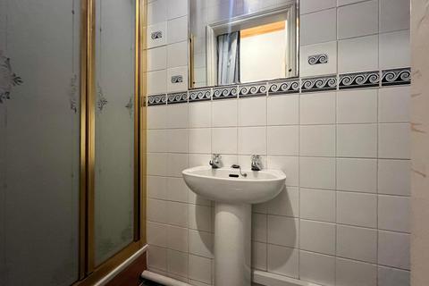 1 bedroom flat to rent, Lawson Court, 198 High Street, Hull, East Riding of Yorkshire, HU1