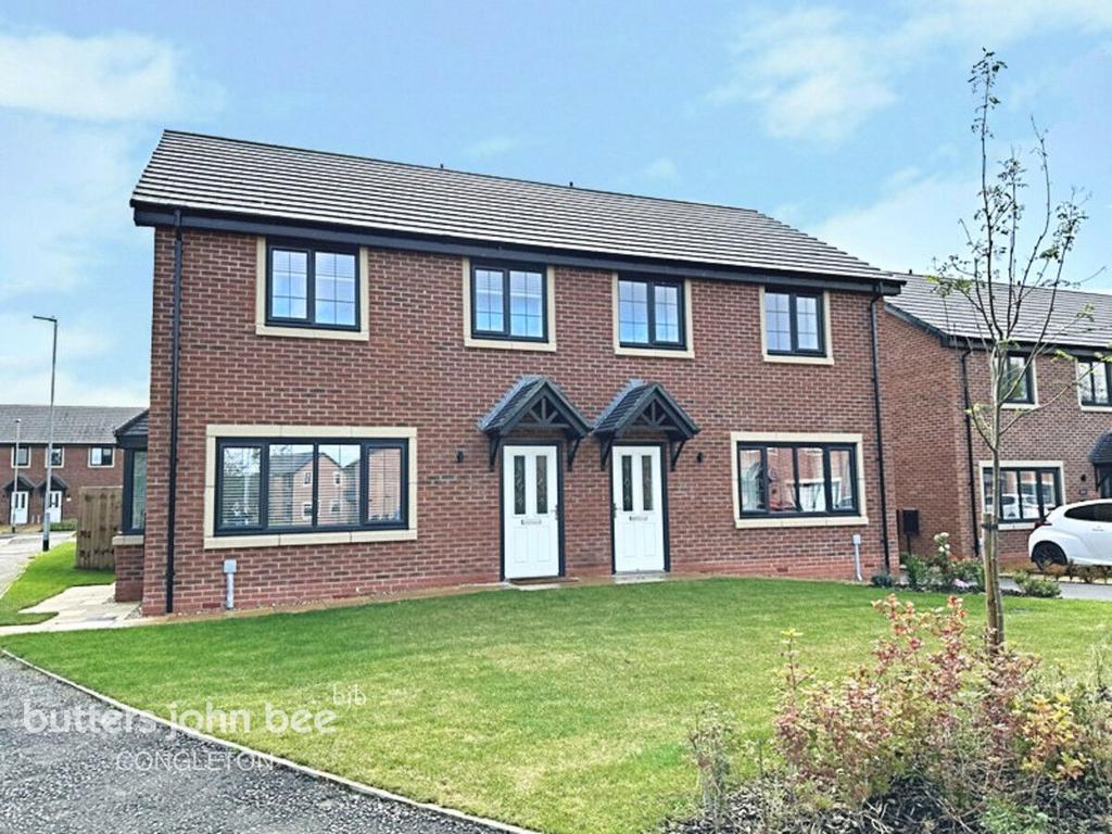 Falcon Drive, Congleton 3 bed semidetached house for sale £300,000