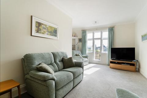 2 bedroom apartment for sale - Gloucester Court, Croxley Green, Rickmansworth, Hertfordshire, WD3