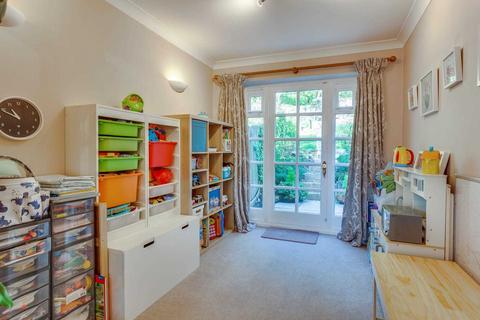 3 Blaenant, Emmer Green, Reading, RG4 8PH