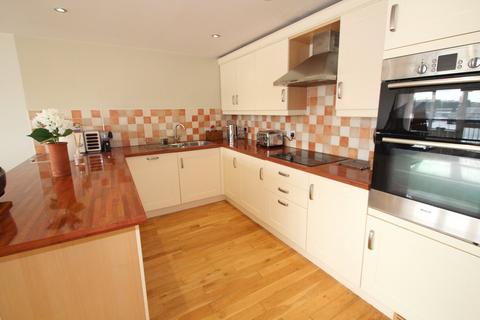 2 bedroom apartment for sale, Riverside Quays, Bell Street, North Shields, NE30