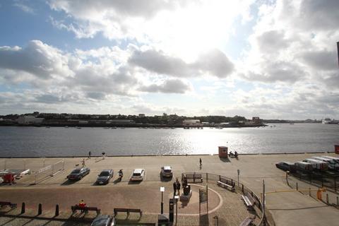 2 bedroom apartment for sale, Riverside Quays, Bell Street, North Shields, NE30