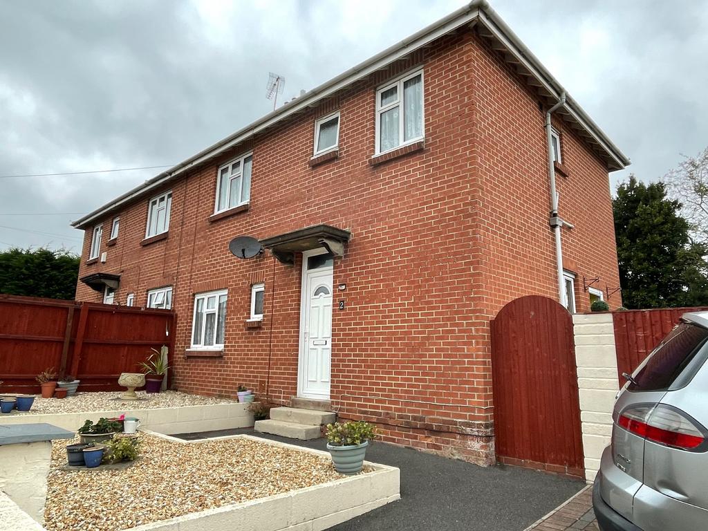 Short Road, Weymouth 3 bed semidetached house for sale £280,000