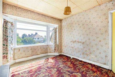 40 Lyncroft Gardens, Hounslow, TW3 2QX