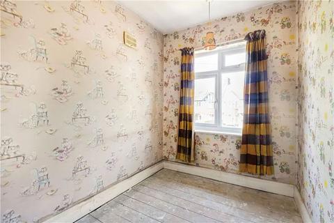 40 Lyncroft Gardens, Hounslow, TW3 2QX