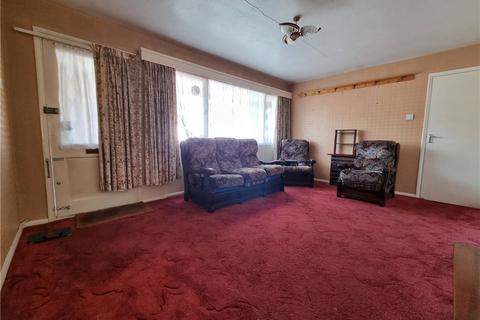 8 Hearns Road, Orpington, BR5 3NG