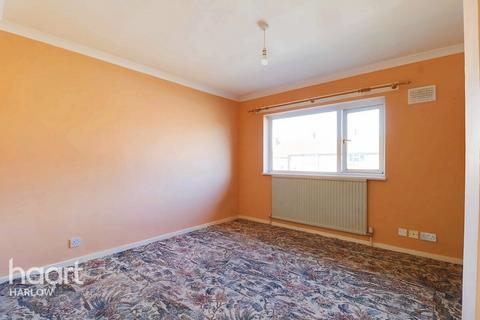 34 Parsonage Leys, Harlow, CM20 3PE