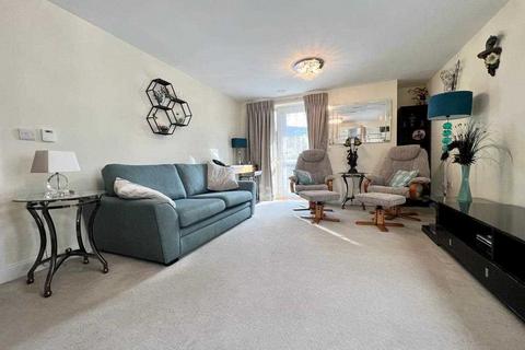 2 bedroom apartment for sale, Landmark Place, Denham