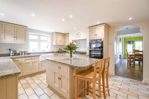 Oketon Elms Road, Hook, RG27 9DP