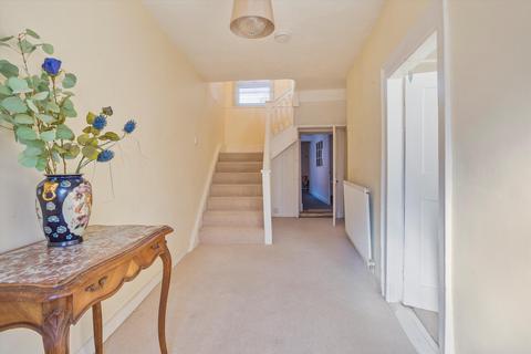 4 bedroom townhouse for sale, High Street, Hungerford, Berkshire, RG17