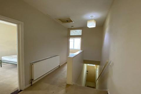 1 bedroom flat for sale, St. Andrews Road Southsea PO5