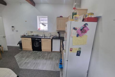 undefined, 32 Halifax Road, Liversedge, West Yorkshire, WF15 6JL