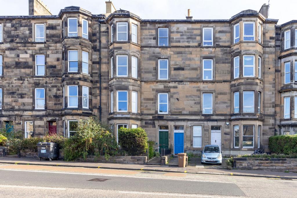 119 Dalkeith Road, Edinburgh, EH16 2 bed flat for sale £325,000