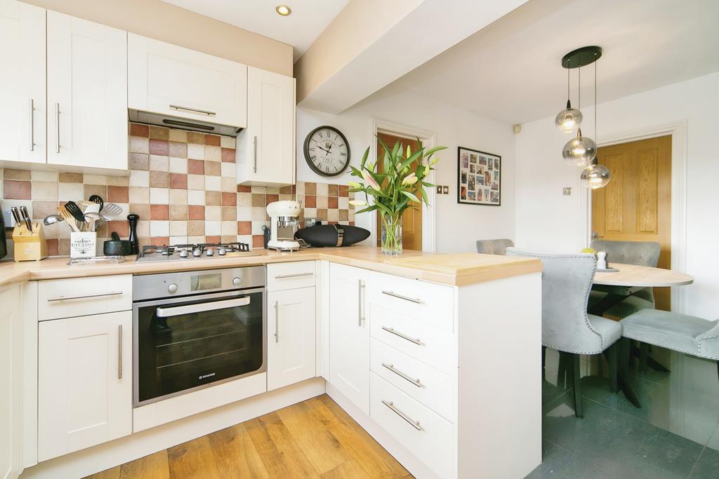 Windy Arbor Close, Whiston, L35 3 bed semidetached house for sale £