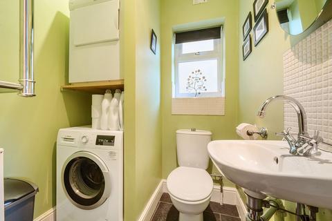 15 Halfhides, Waltham Abbey, EN9 1LE