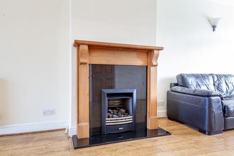 15 Halfhides, Waltham Abbey, EN9 1LE