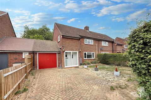 3 bedroom semi-detached house for sale, Loundyes Close, Berkshire RG18