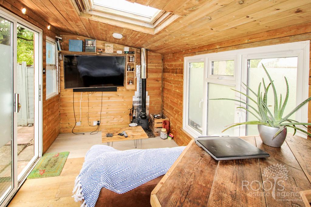 Garden Cabin