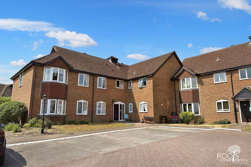 Thatcham, Berkshire RG19 1 bed property for sale £110,000