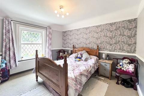 3 bedroom detached house for sale - Benham Hill, Thatcham RG18