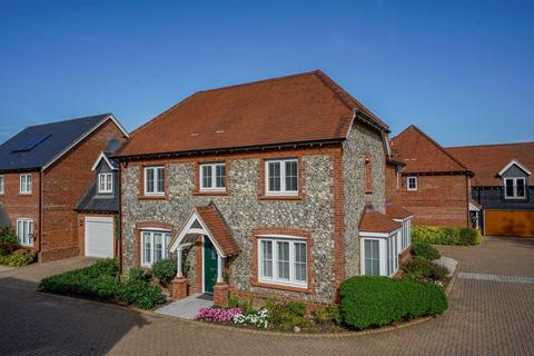 4 bedroom detached house for sale, Oakhill Close, Leverstock Green