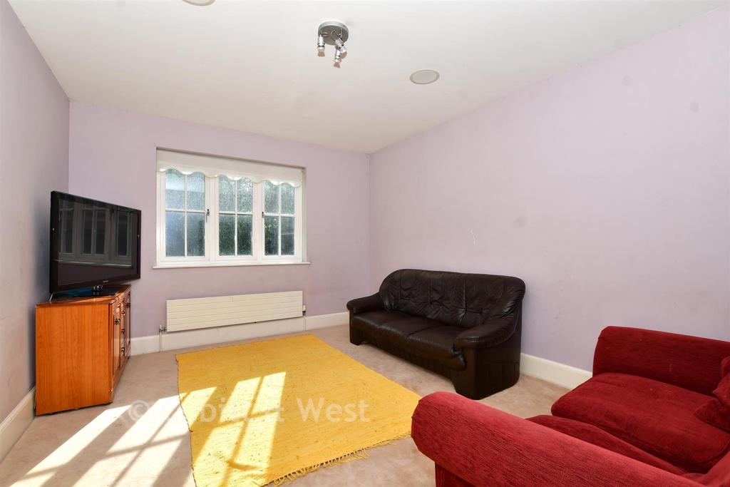 Family Room 2026