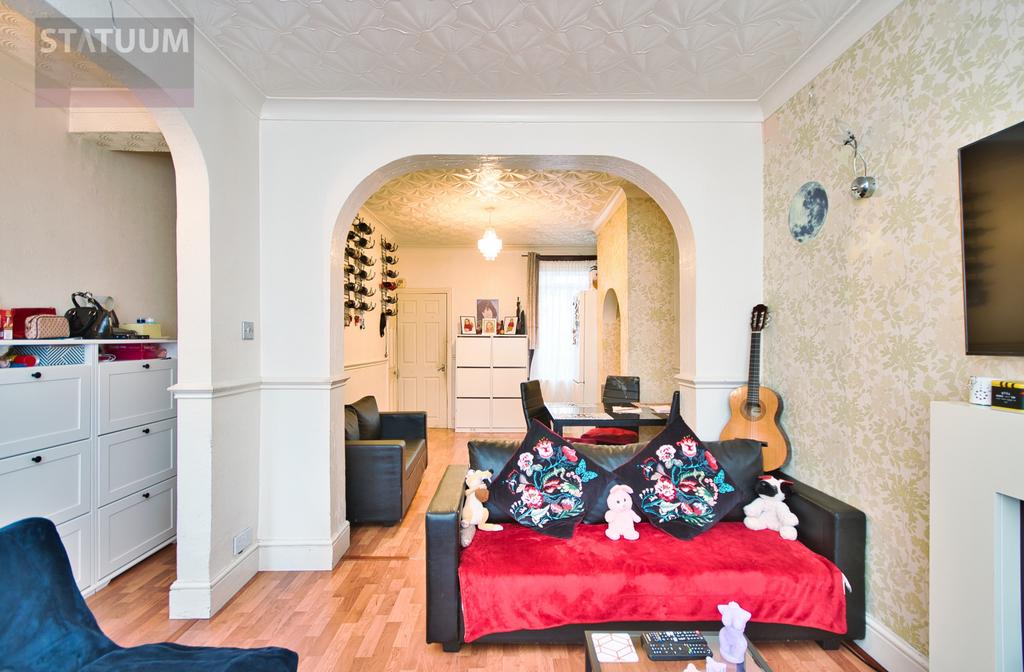 Harrow Road, Barking, Upney, East... 3 bed terraced house £450,000