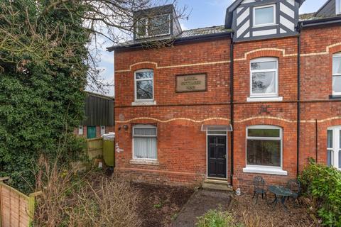 2 bedroom end of terrace house for sale, Watt Close, Bromsgrove, Worcestershire, B61