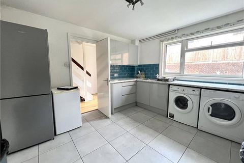 3 bedroom end of terrace house to rent, Clover Road, Guildford, Surrey, GU2