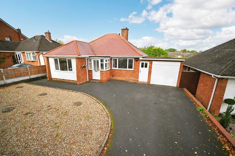 2 bedroom detached bungalow for sale, Tyninghame Avenue, Wolverhampton WV6