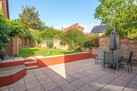 11 Grenadier Close, Locks Heath, Southampton, SO31 6UE