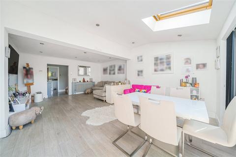 4 bedroom semi-detached house for sale, Mistys Field, Walton-On-Thames, KT12