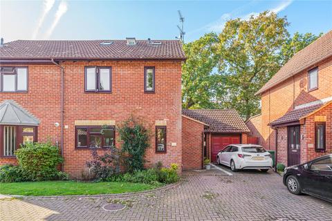 4 bedroom semi-detached house for sale, Mistys Field, Walton-On-Thames, KT12