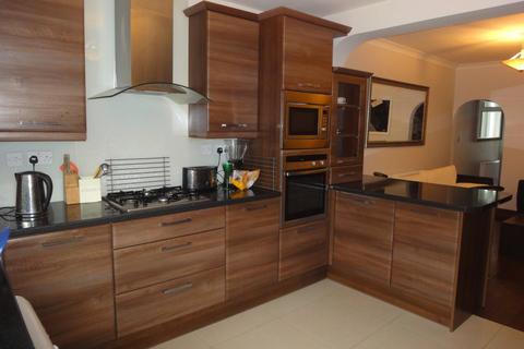 undefined, Manor Road, Ealing