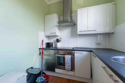 undefined, 1946L Albert Place, Edinburgh, EH7 5HN