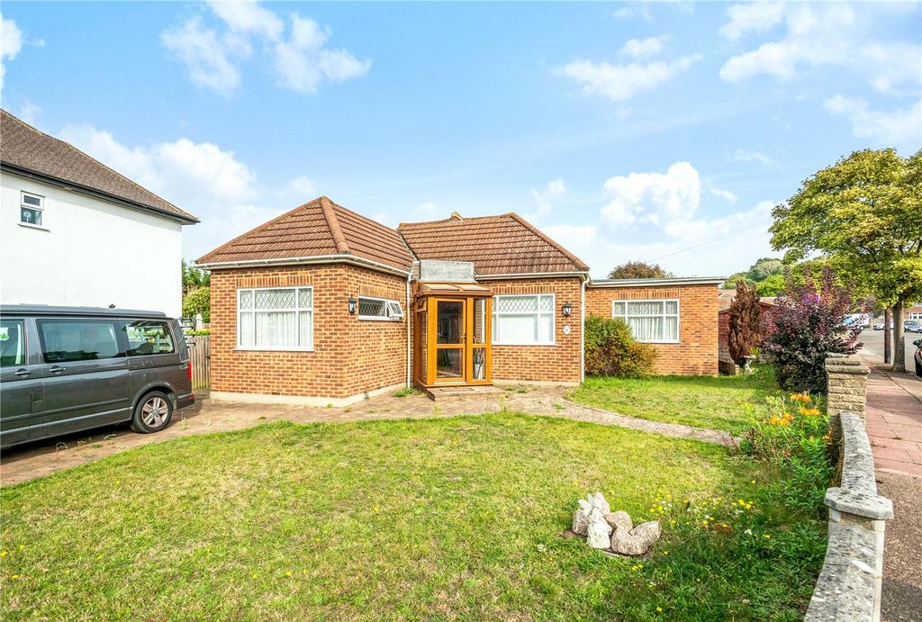 Dukes Way, West Wickham, BR4 3 bed bungalow for sale £675,000