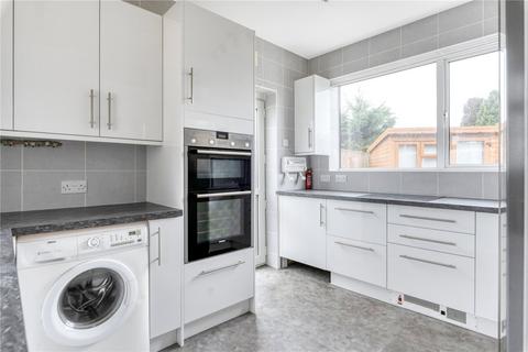 2 Dukes Way, West Wickham, BR4 9AU