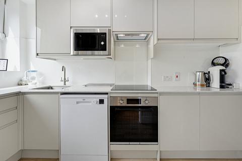 3 bedroom flat for sale, Regency Street, London, SW1P