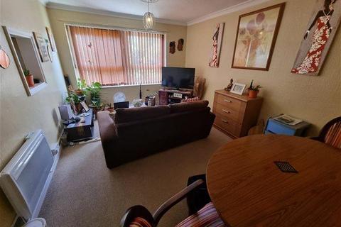 2 bedroom flat for sale - Gorleston, Great Yarmouth NR31
