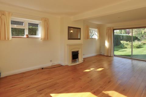 undefined, Broomfield Hill, Great Missenden, HP16